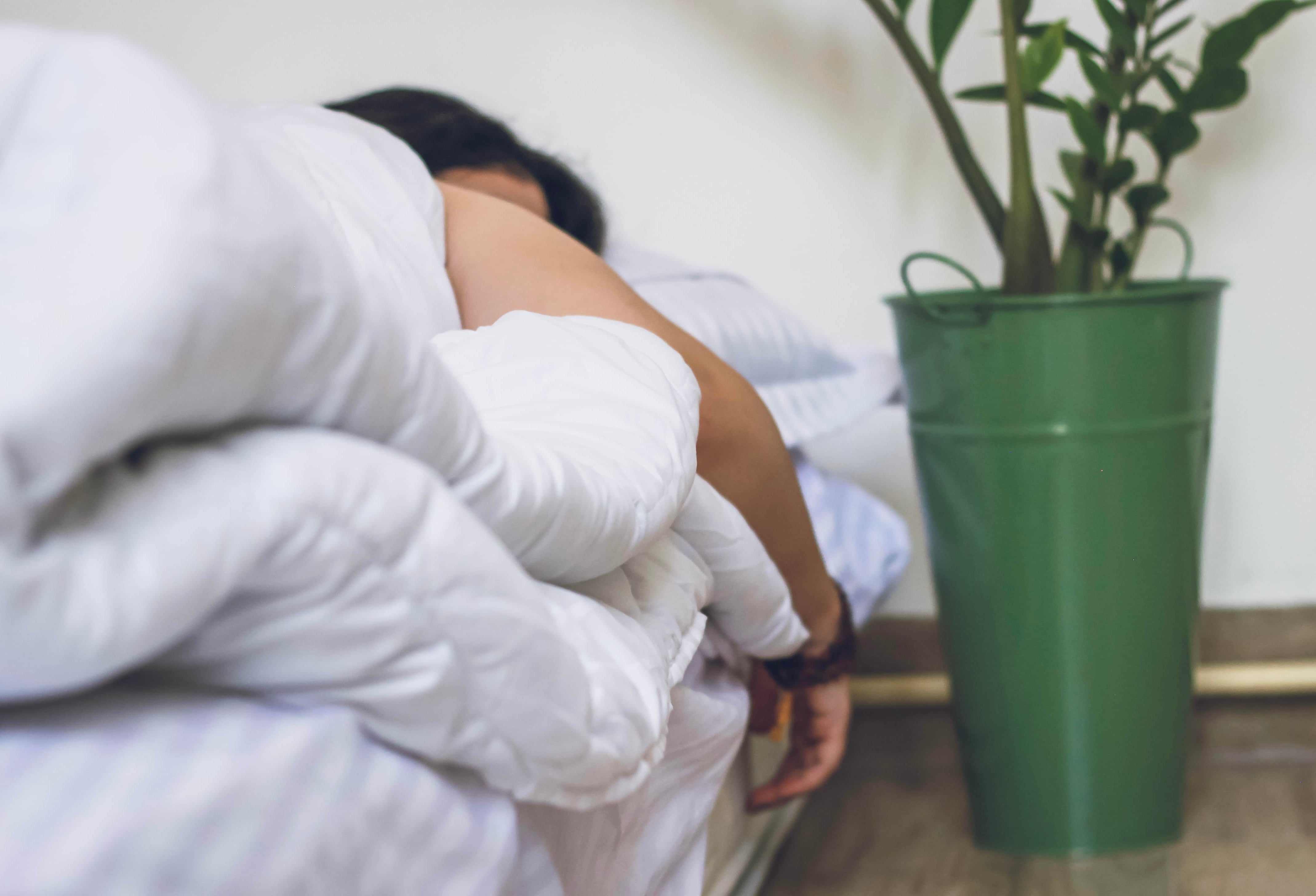 sleeping-with-menstrual-cups
